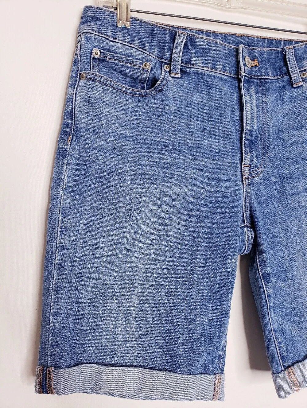 Talbots Flawless Girlfriend Short Stretch Cuffed Denim Jean Shorts Womens Size 6